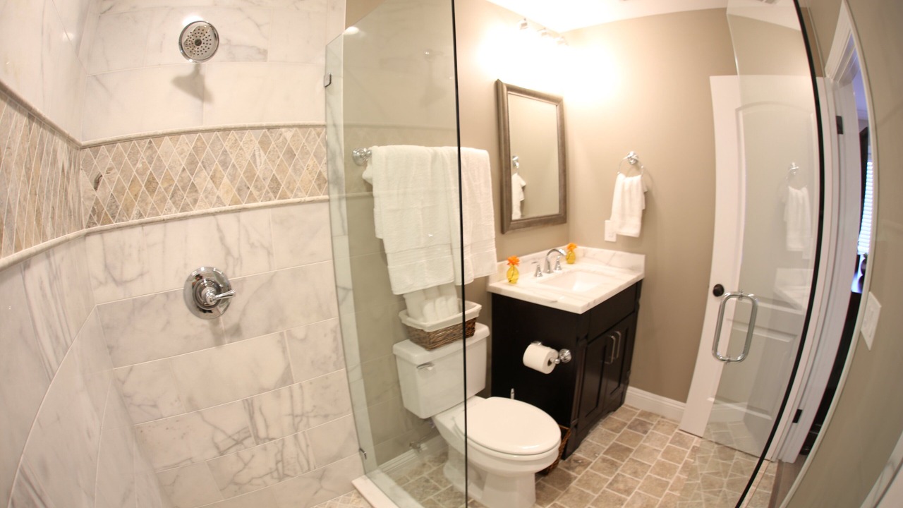 Photo of Bathroom in Northeast Anaheim