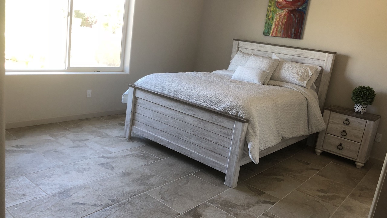 Photo of Bedroom in Landau Manor