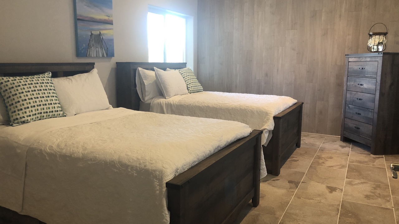 Photo of Bedroom in Landau Manor