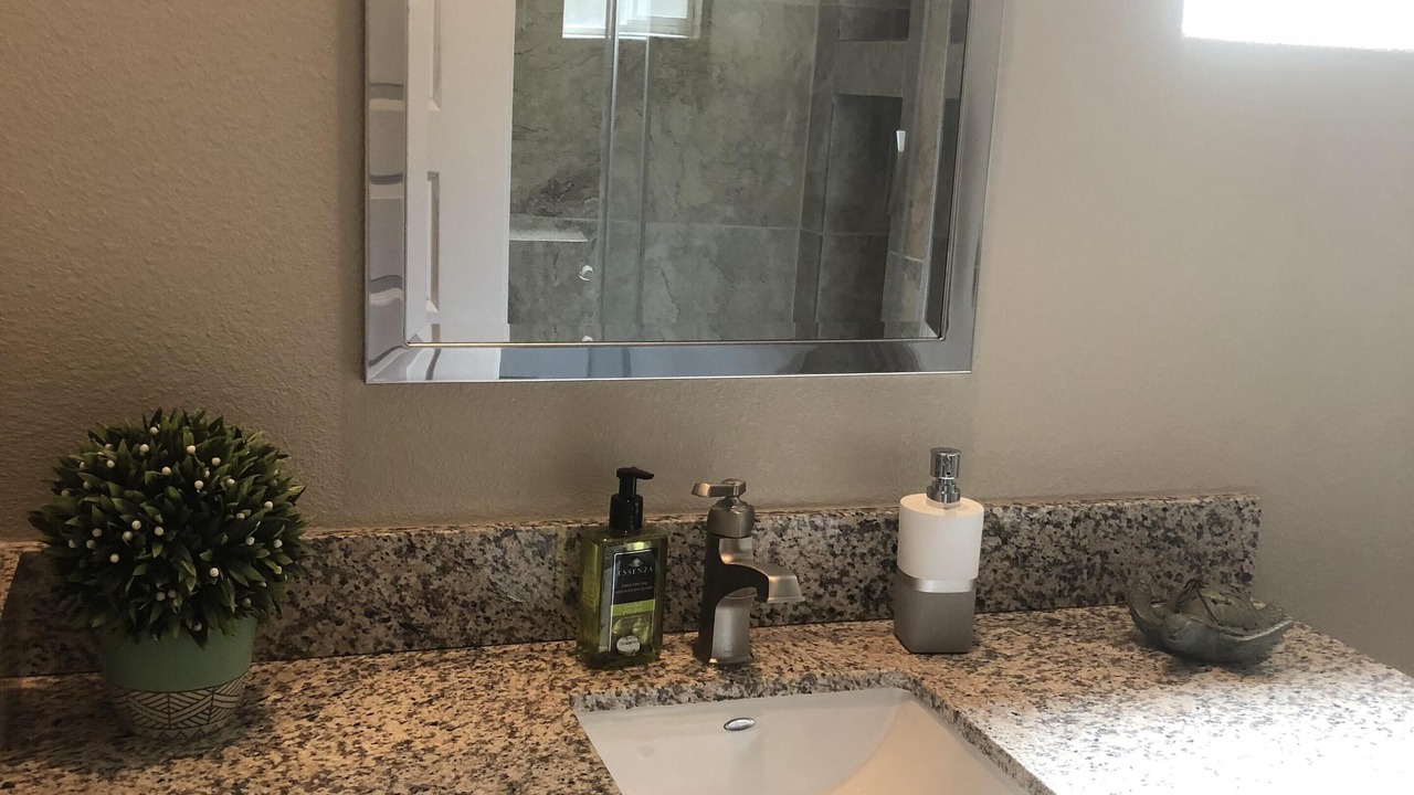 Photo of Bathroom in Landau Manor
