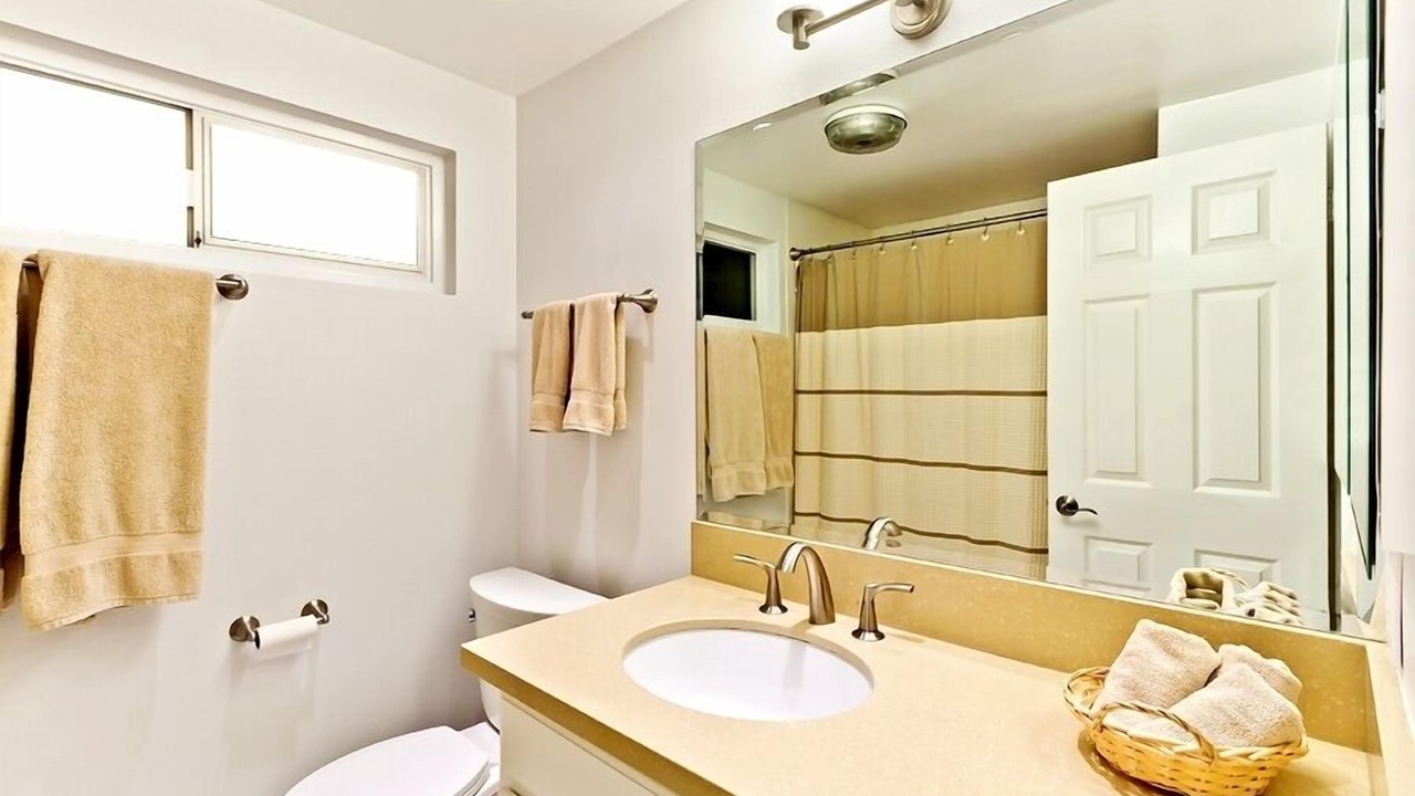 Photo of Bathroom in Sand Section
