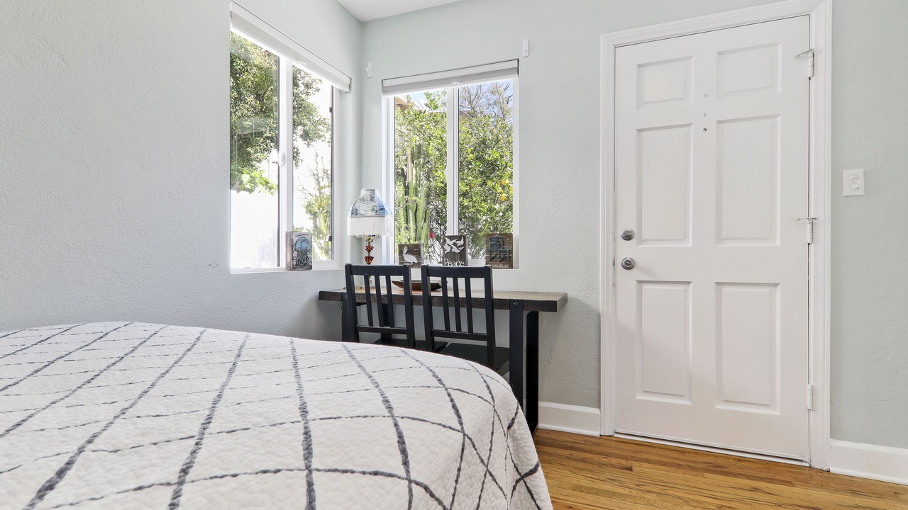 Photo of Bedroom in Laguna Beach