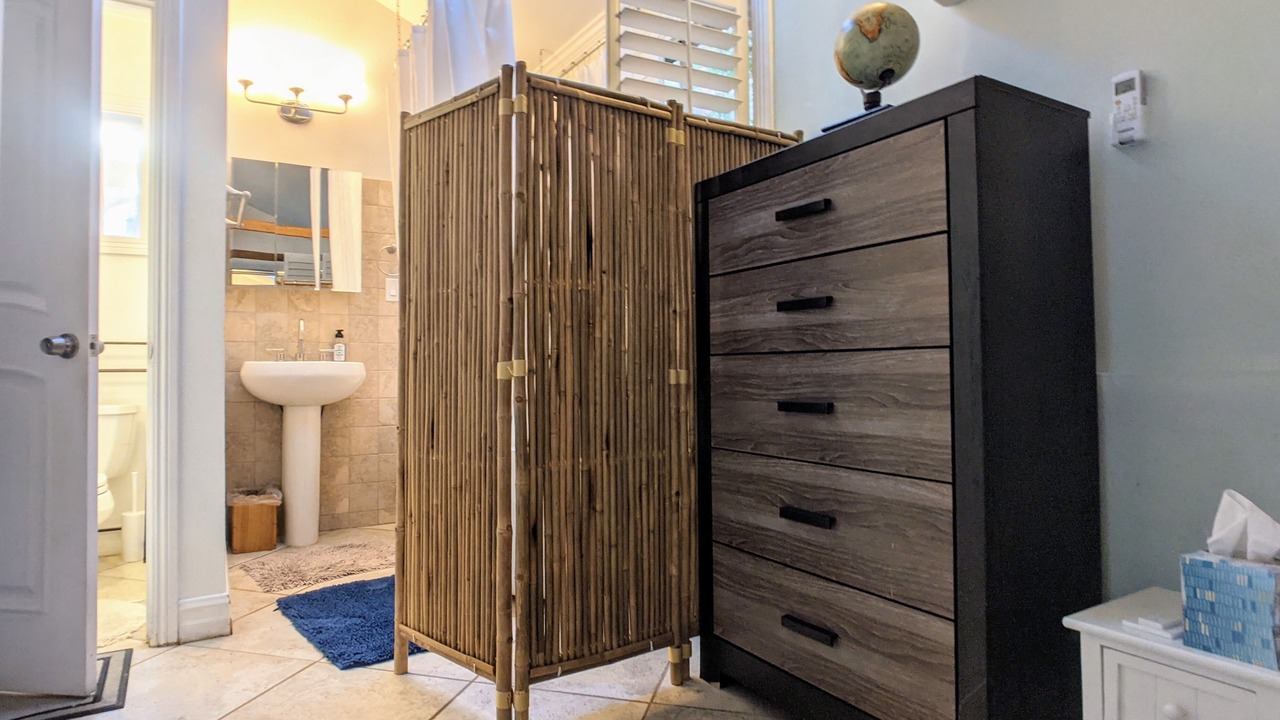 Photo of Bathroom in Beverly Glen