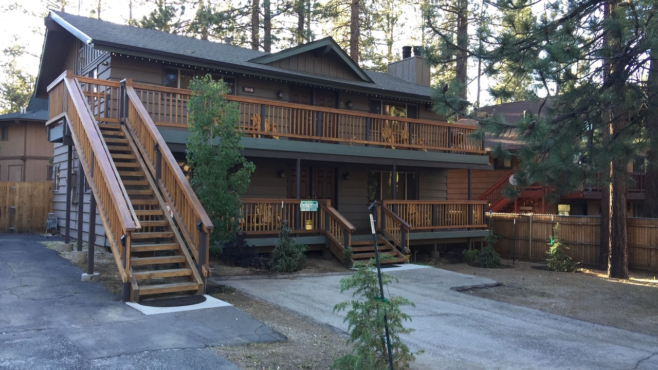 Photo of Outdoor in Summit Estates