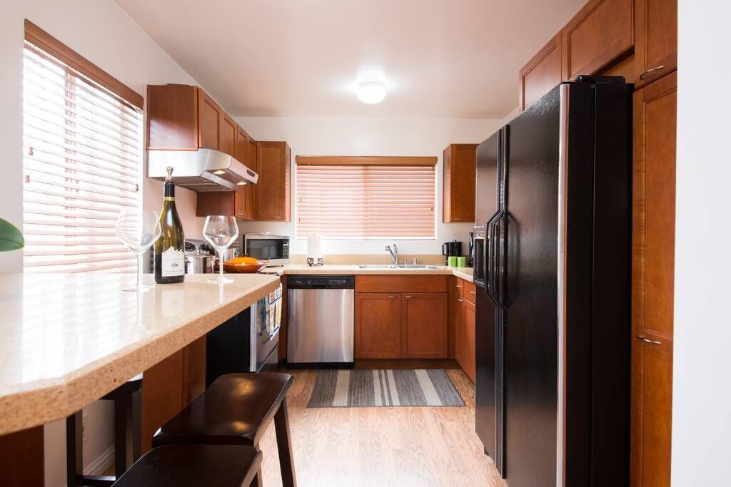 Photo of Kitchen in North of Wilshire