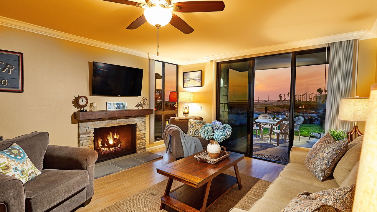 Photo of Livingroom in Townsite