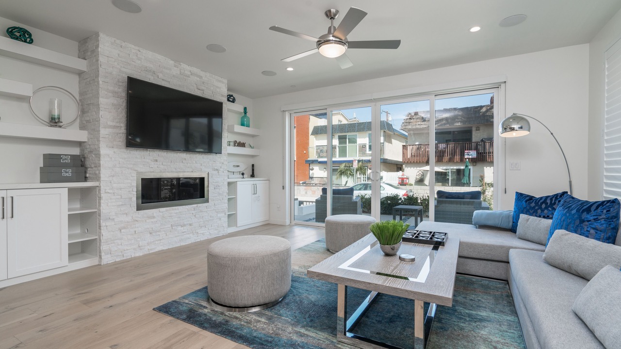 Photo of Livingroom in West Newport