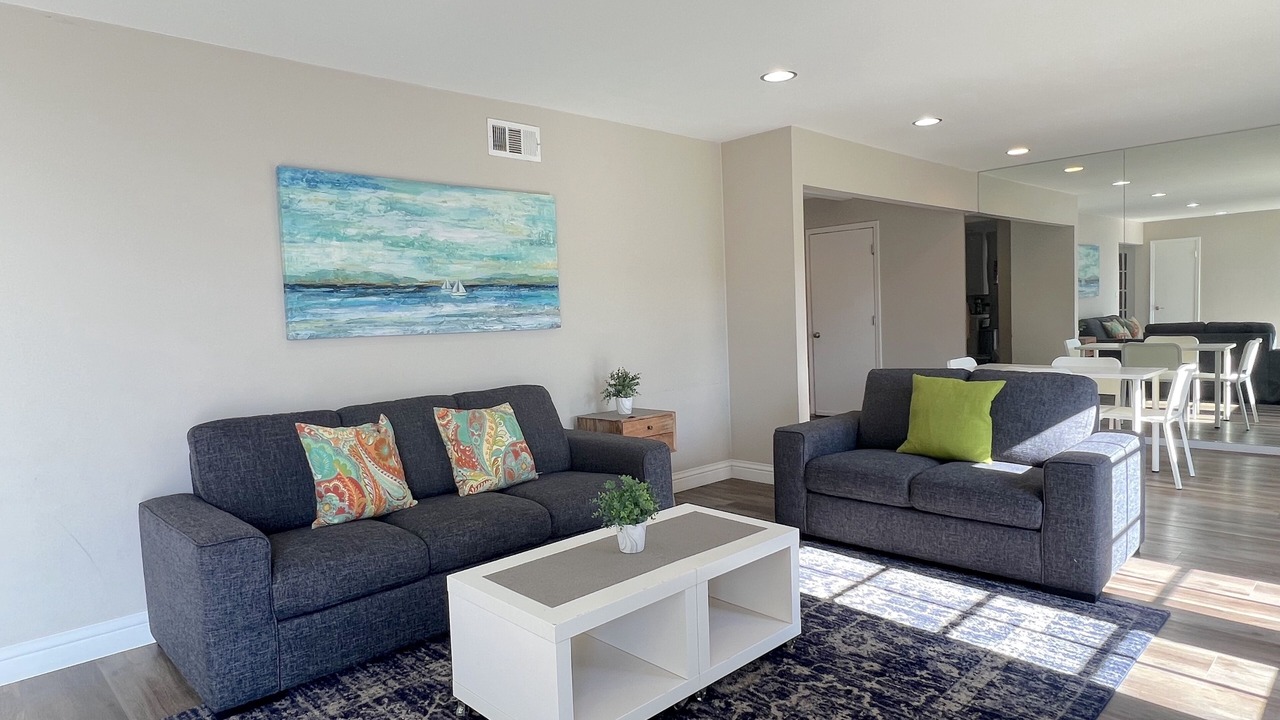 Photo of Livingroom in Hermosa Village