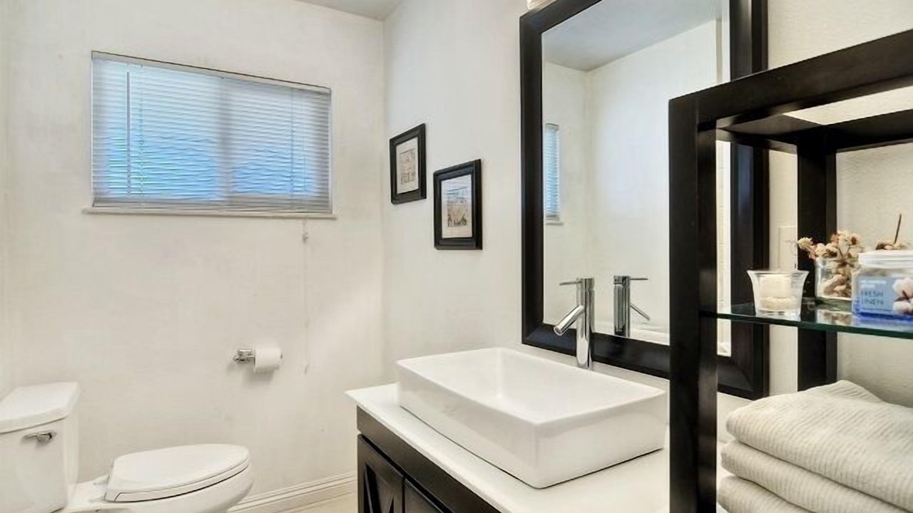 Photo of Bathroom in Hermosa Village
