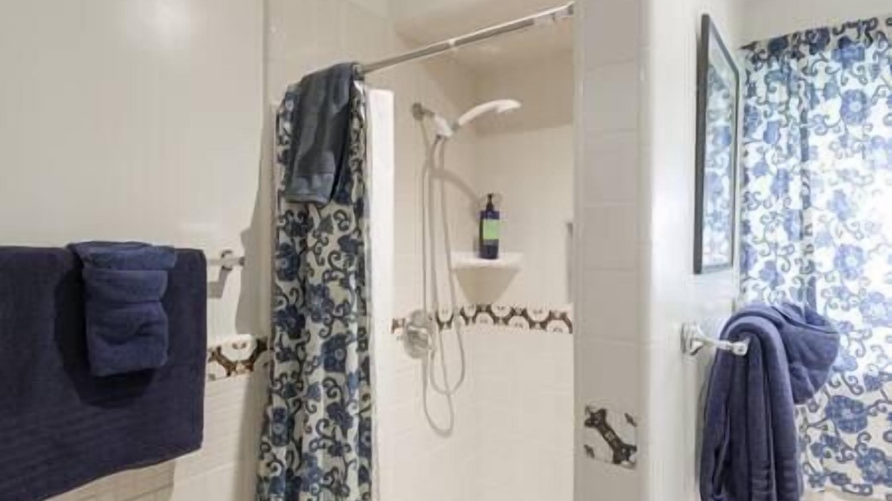 Photo of Bathroom in Mission Canyon