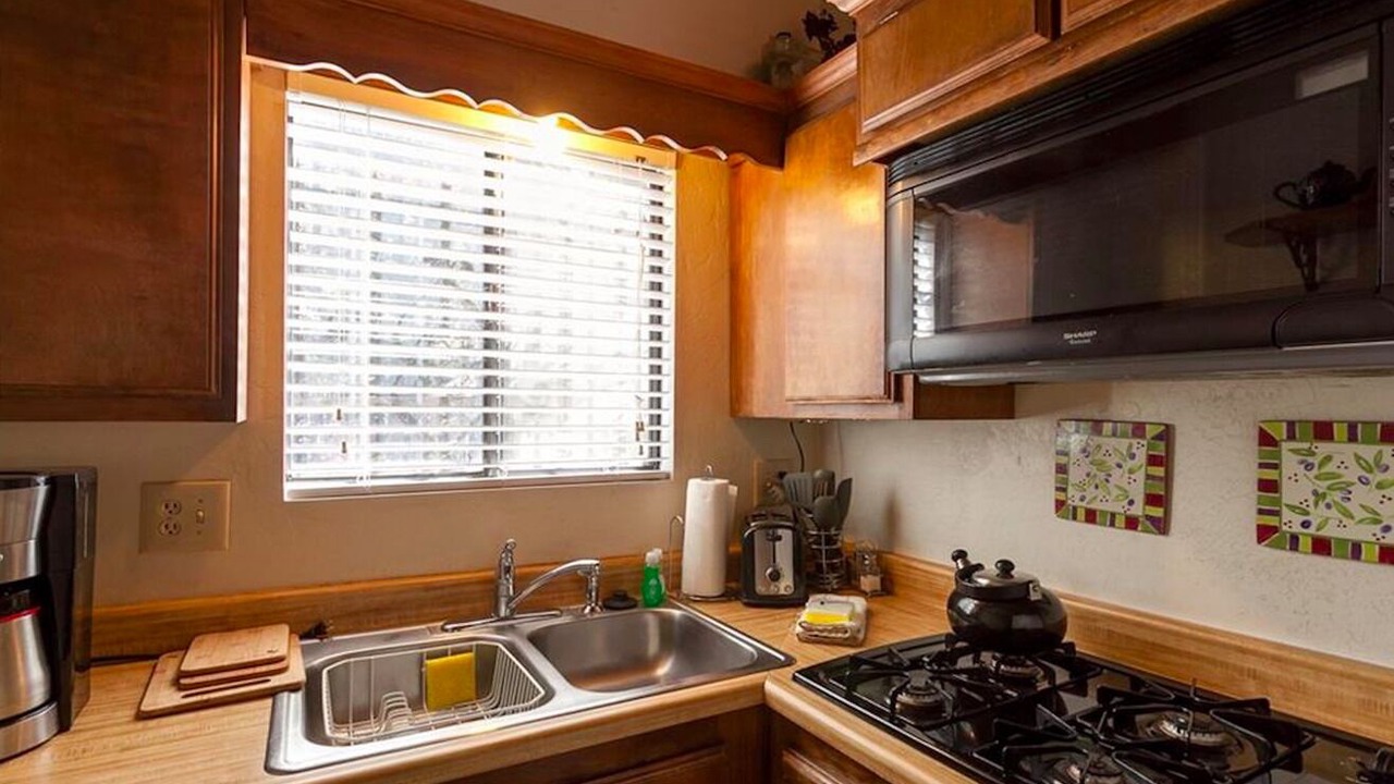Photo of Kitchen in Big Bear City