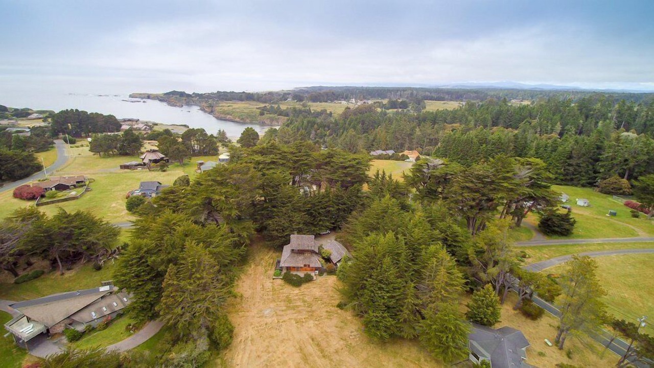 Photo of Others in Mendocino