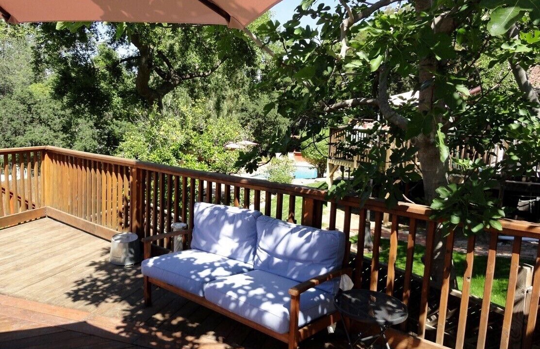 Photo of Patio Balcony in Woodland Hills