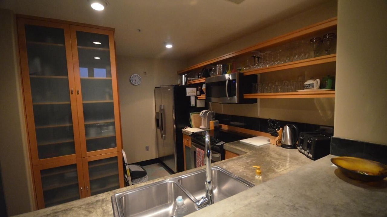 Photo of Kitchen in Airport Area