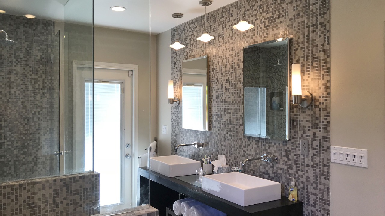 Photo of Bathroom in Tahquitz River Estates