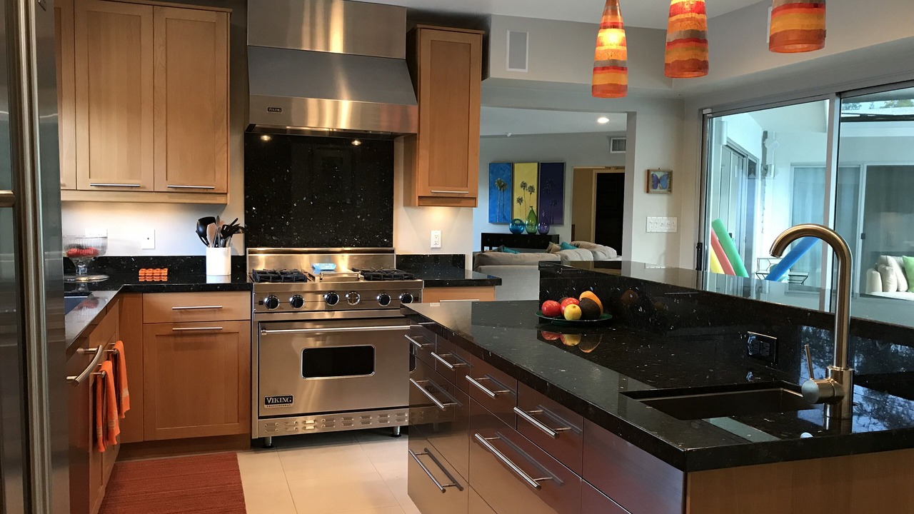 Photo of Kitchen in Tahquitz River Estates