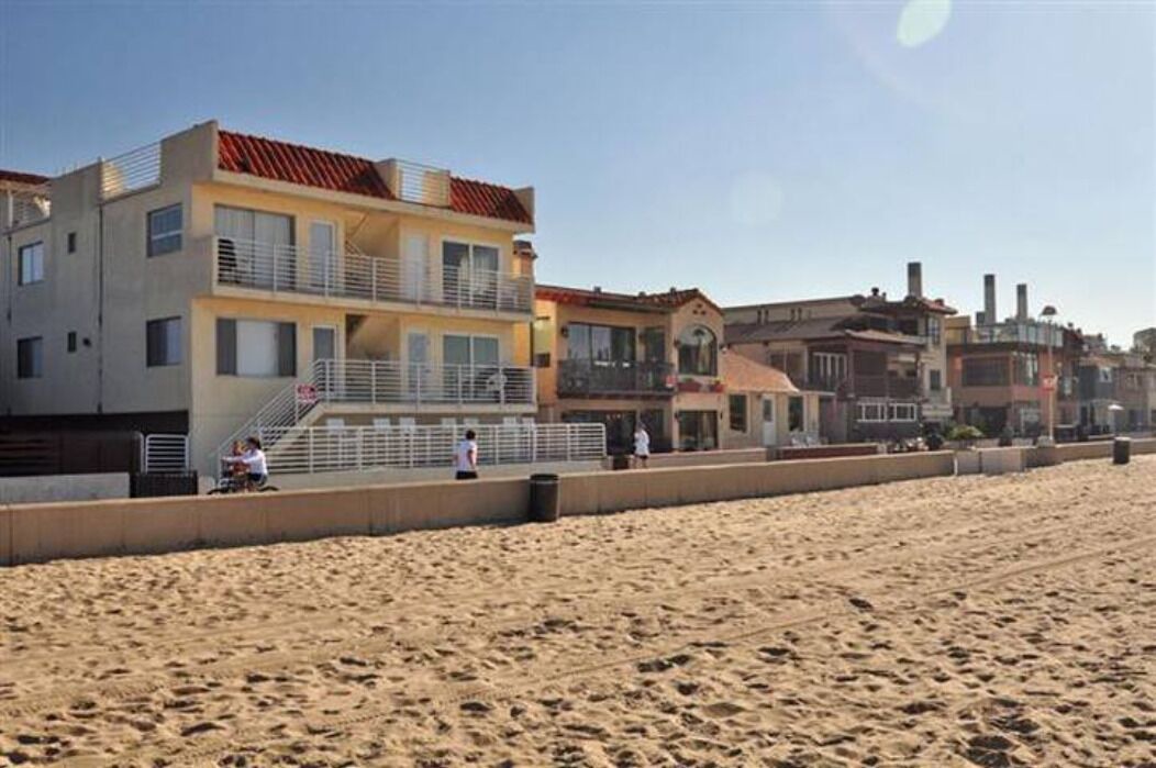 Photo of Others in Hermosa Beach