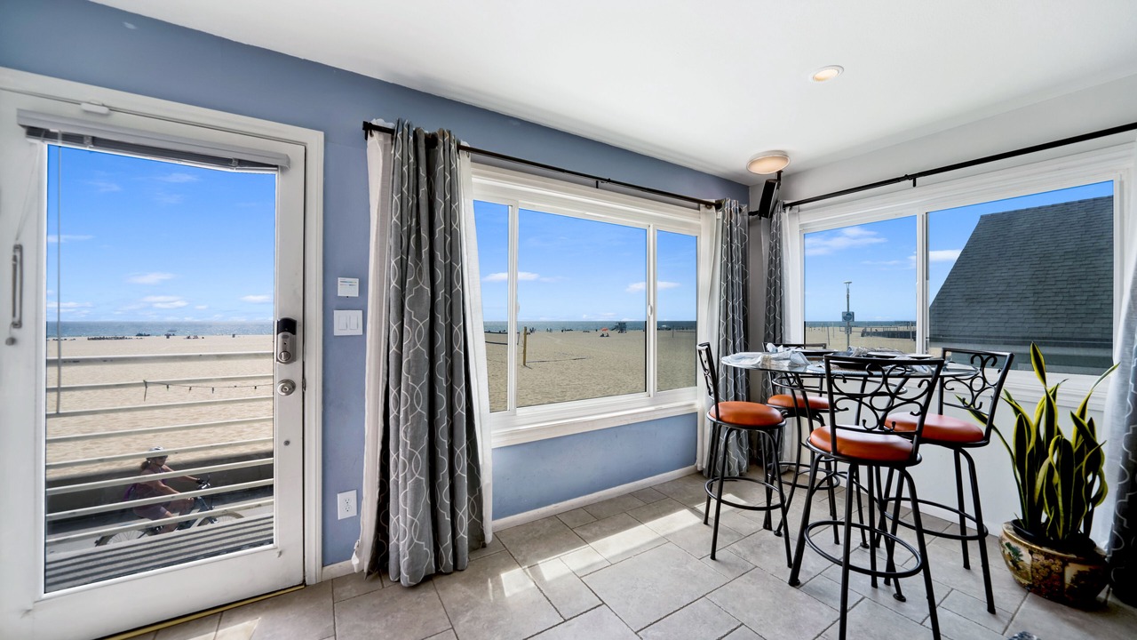 Photo of Bedroom in Hermosa Beach