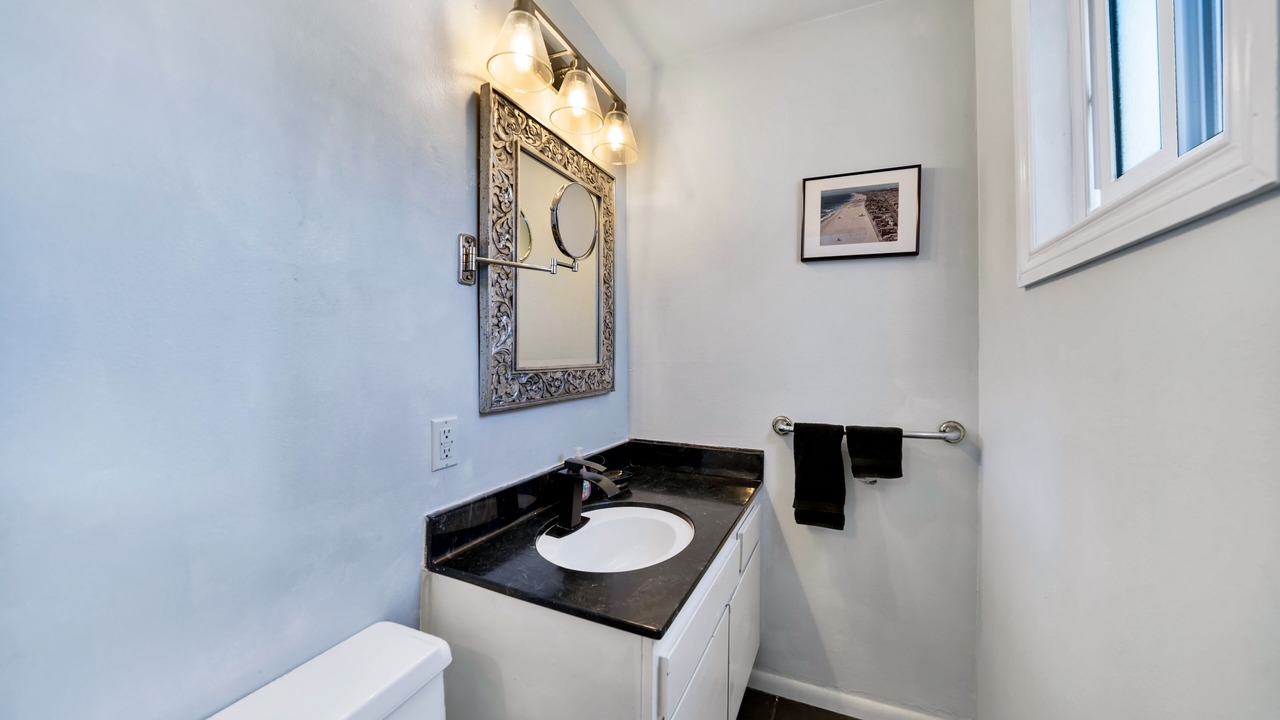 Photo of Bathroom in Hermosa Beach