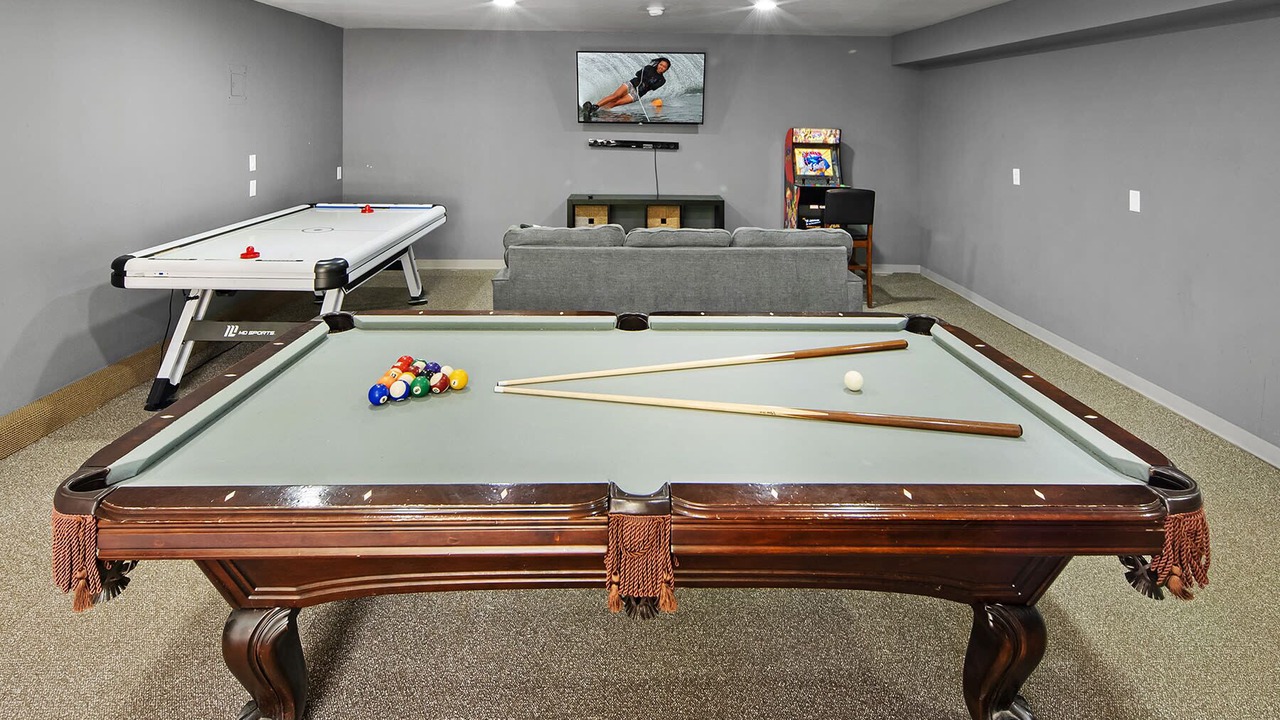 Photo of Bedroom in Summit Estates