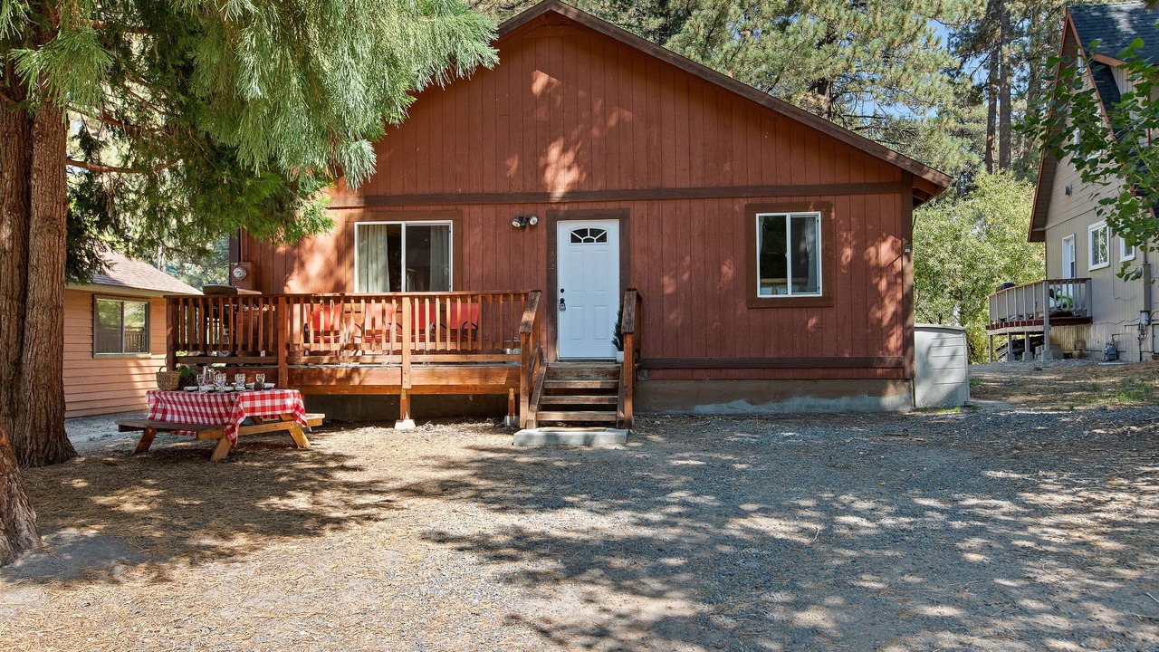 Photo of Outdoor in Green Valley Lake