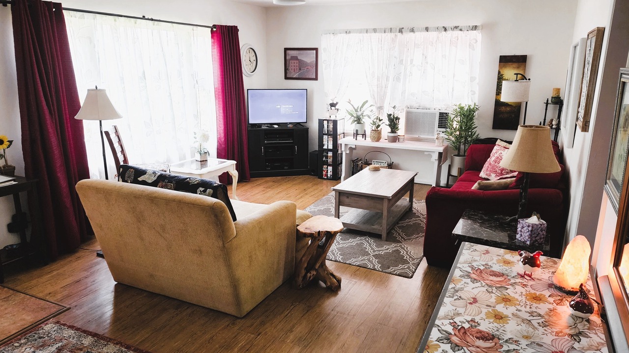 Photo of Livingroom in Cherry Valley