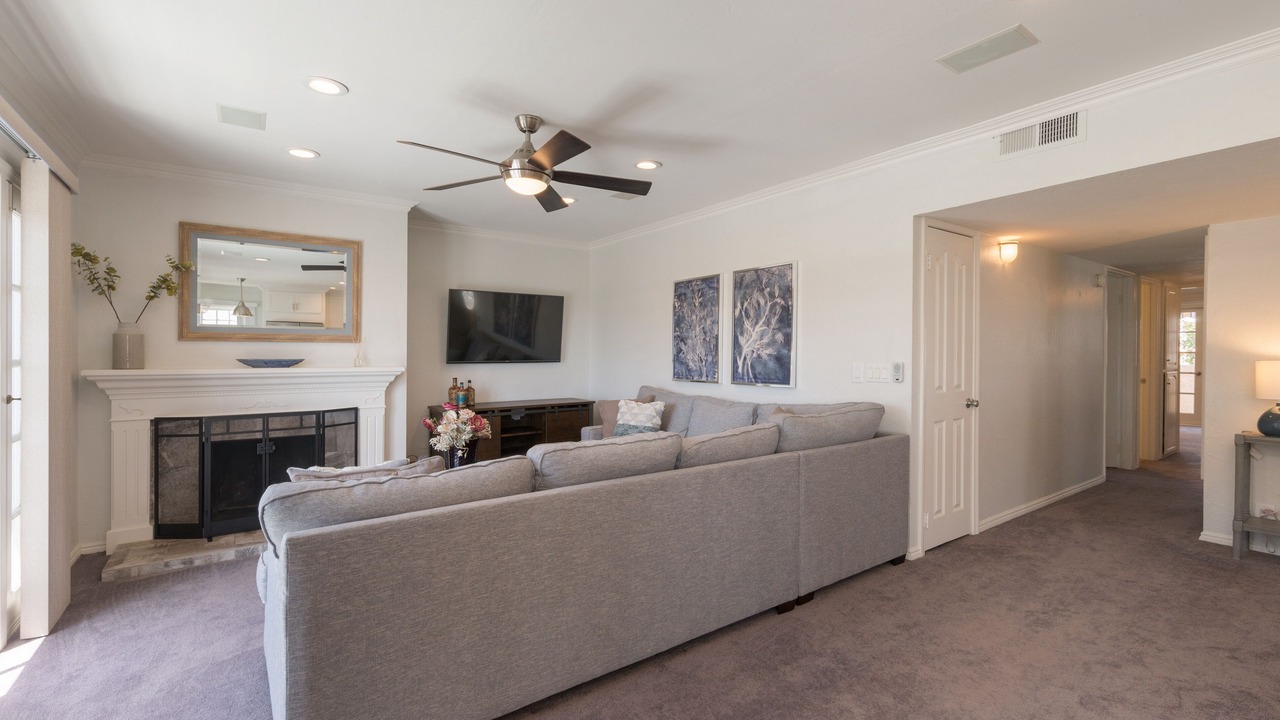 Photo of Livingroom in Lantern District