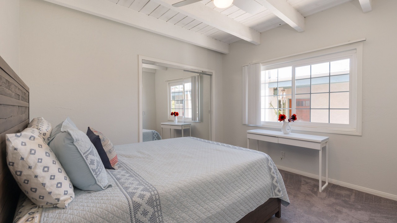 Photo of Bedroom in Lantern District