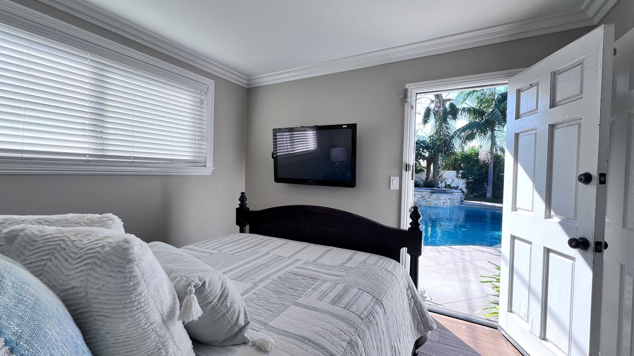 Photo of Bedroom in Hermosa Village