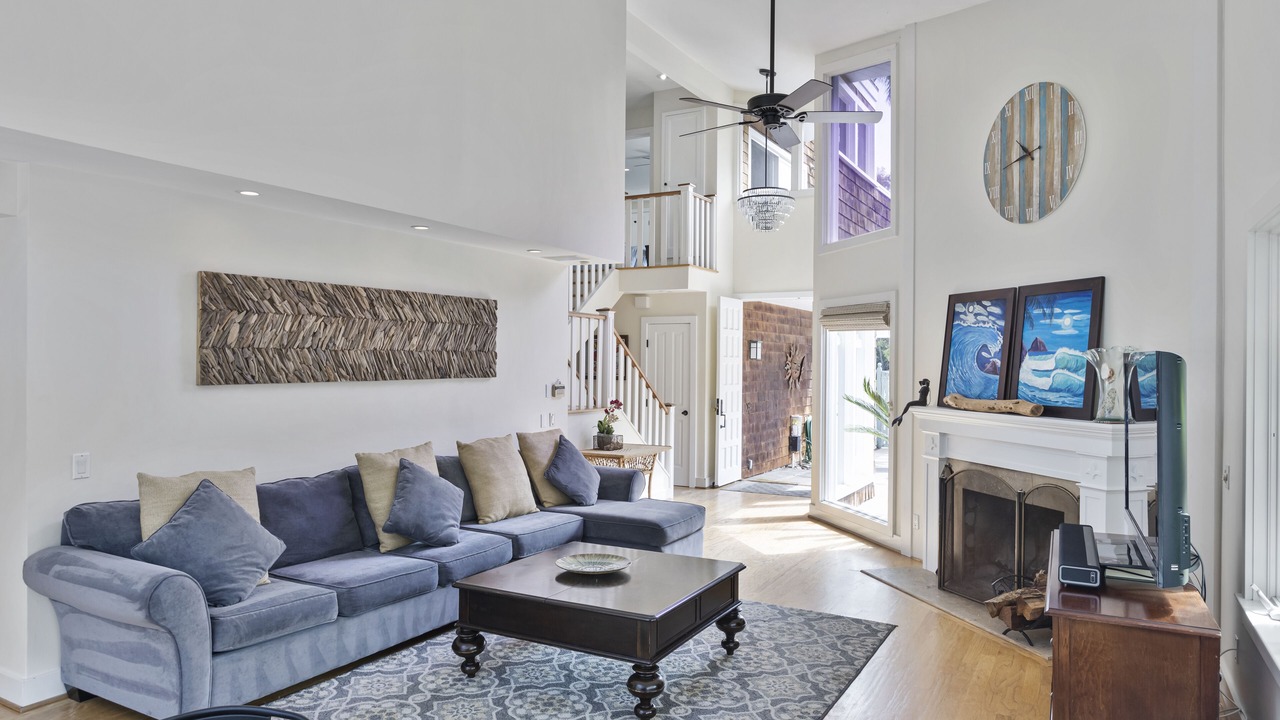 Photo of Bedroom in Carpinteria