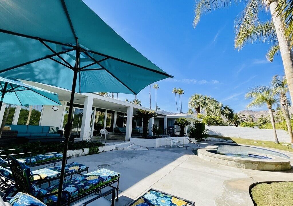 Photo of Patio Balcony in Palm Desert
