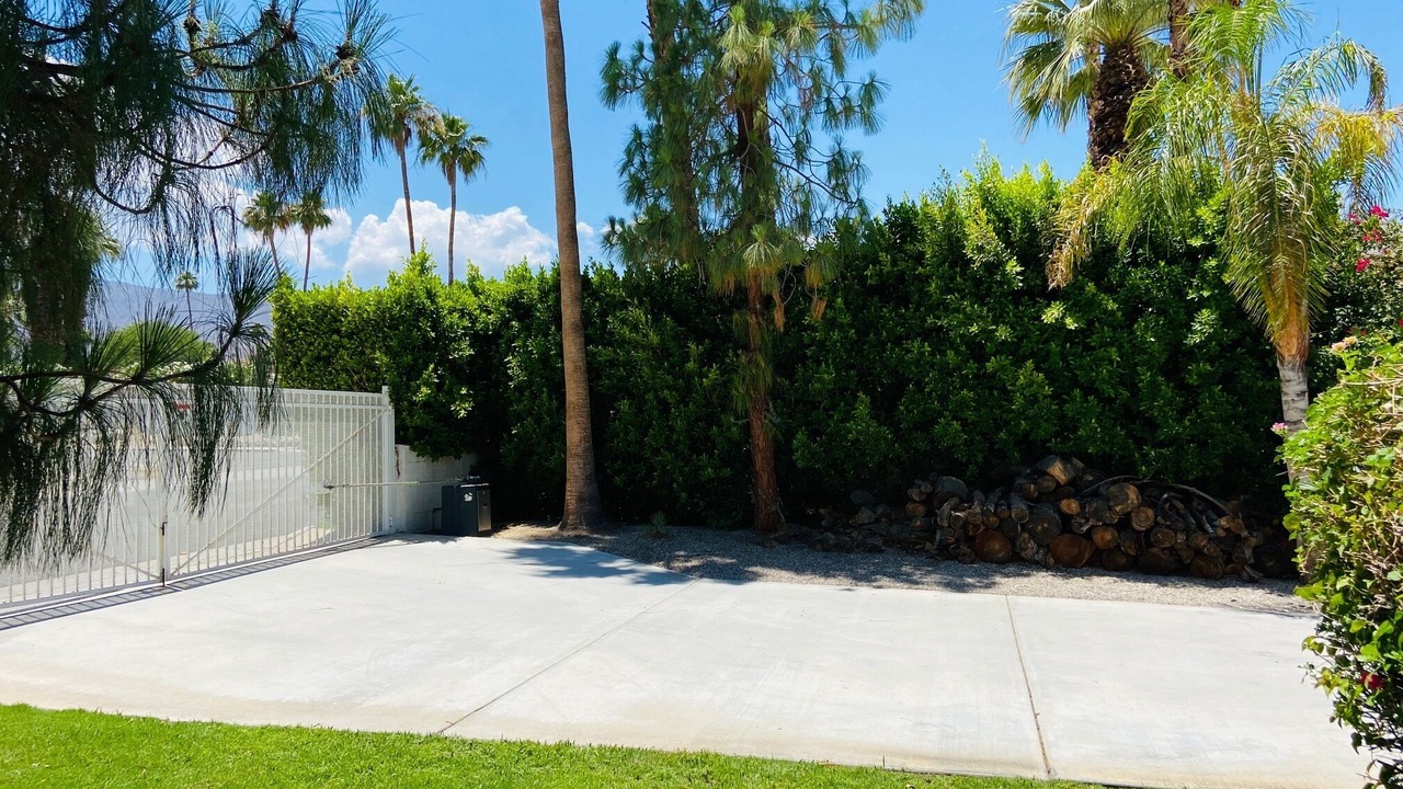 Photo of Outdoor in Palm Desert
