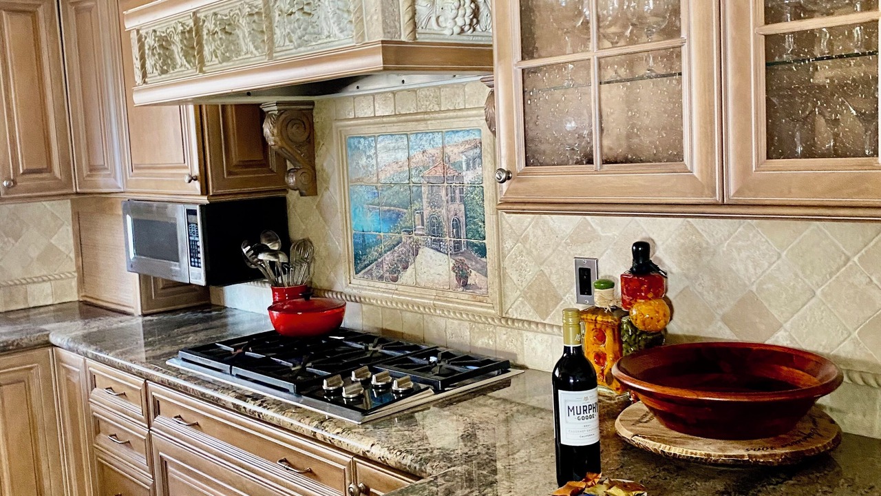 Photo of Kitchen in Lantern District