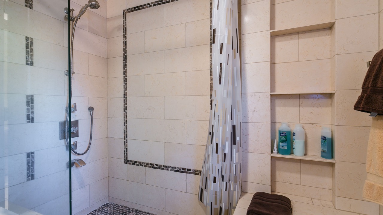 Photo of Bathroom in Northridge
