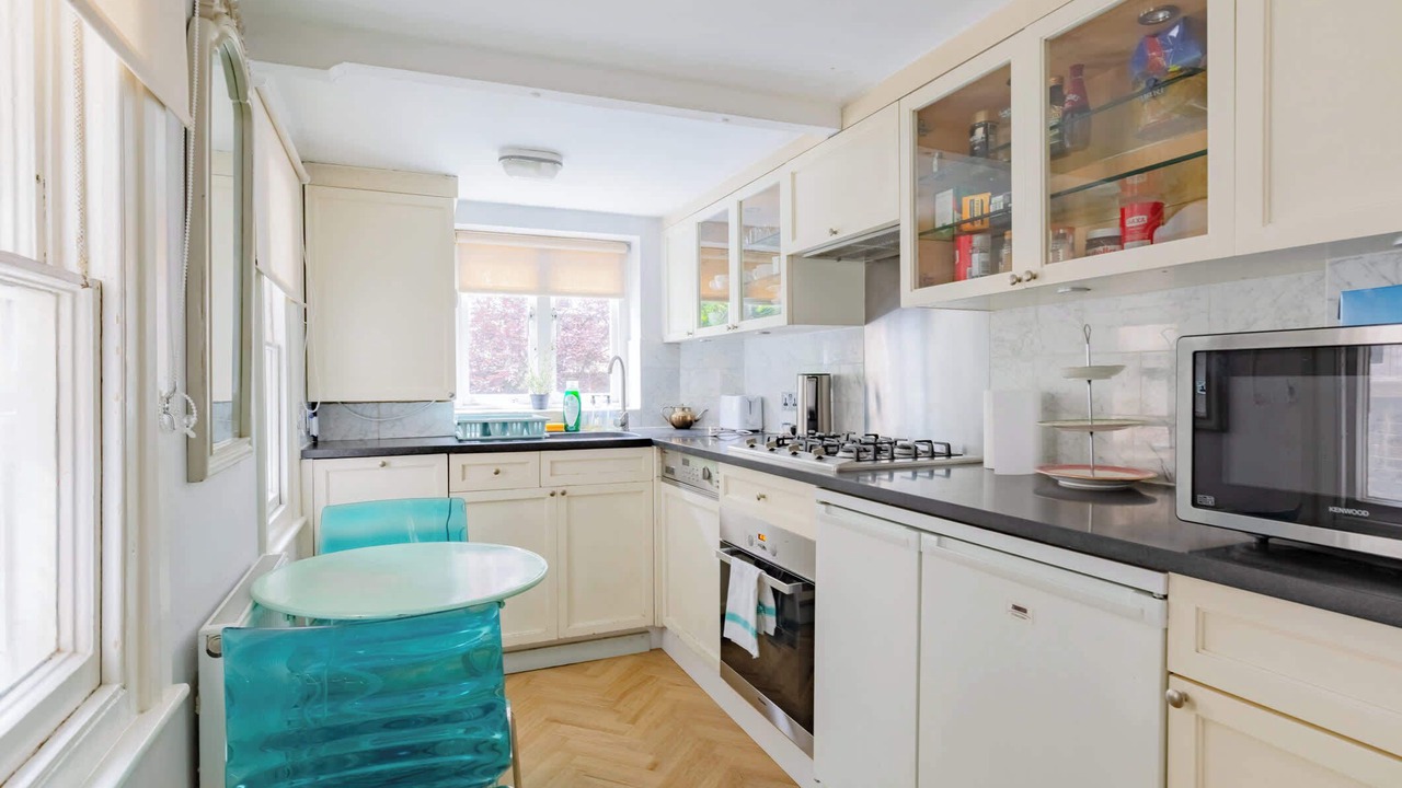Photo of Kitchen in Brompton & Hans Town