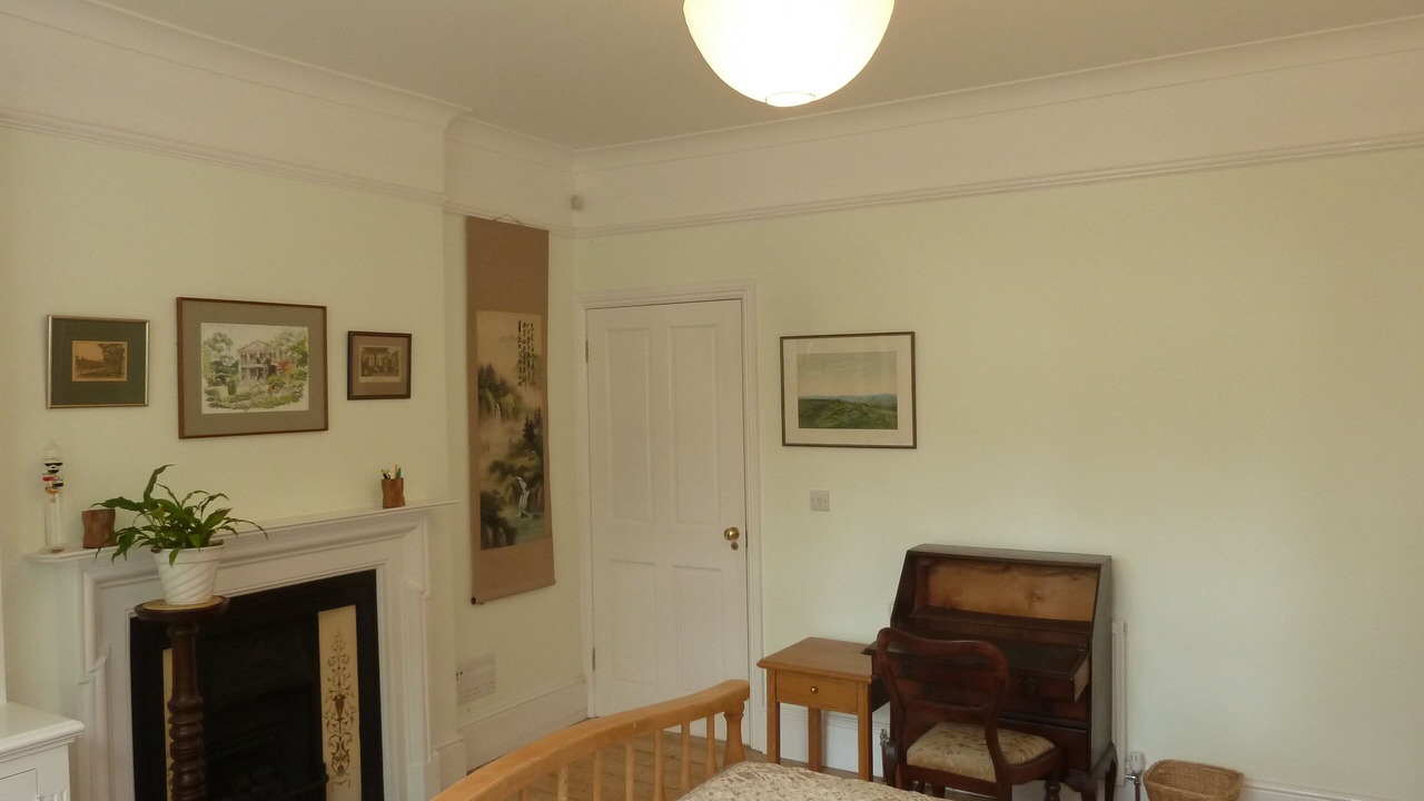 Photo of Bedroom in Ravenscourt Park