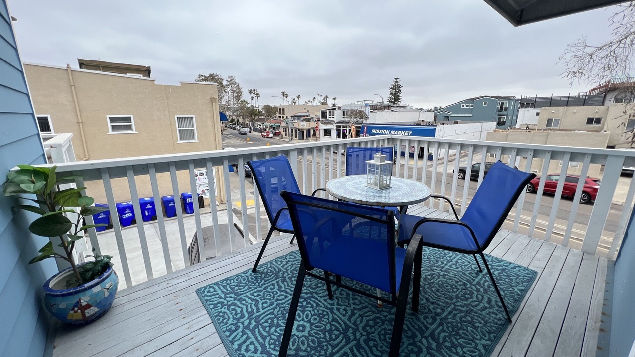 Photo of Patio Balcony in South Mission Beach
