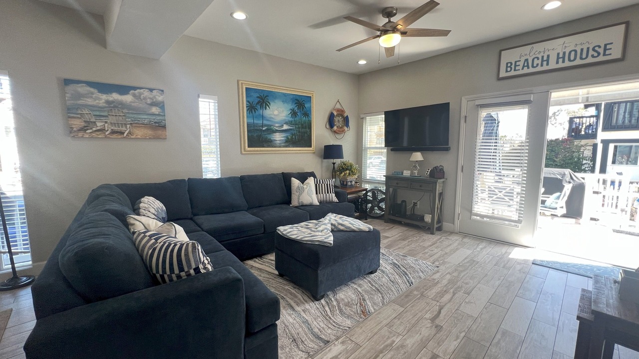 Photo of Bedroom in South Mission Beach