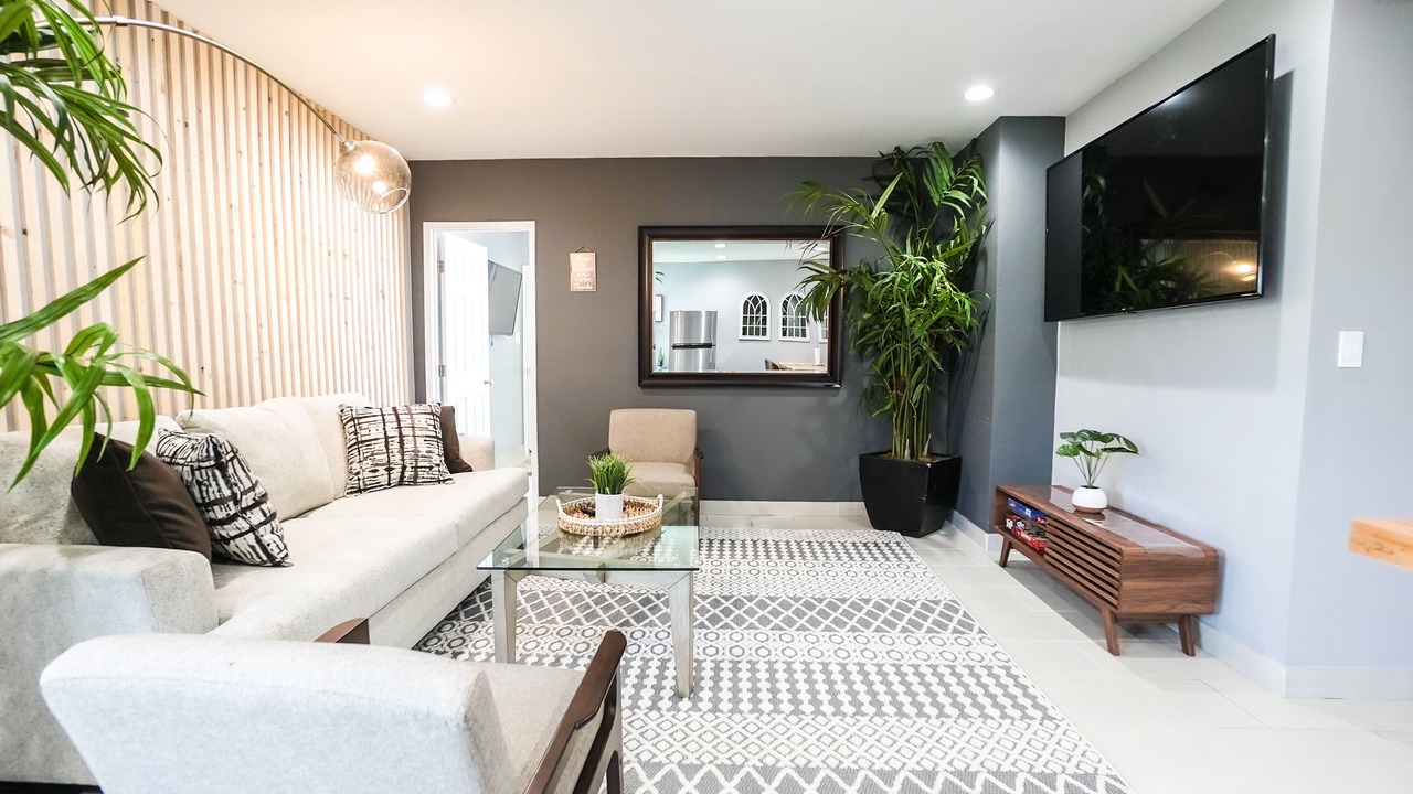 Photo of Livingroom in Studio City