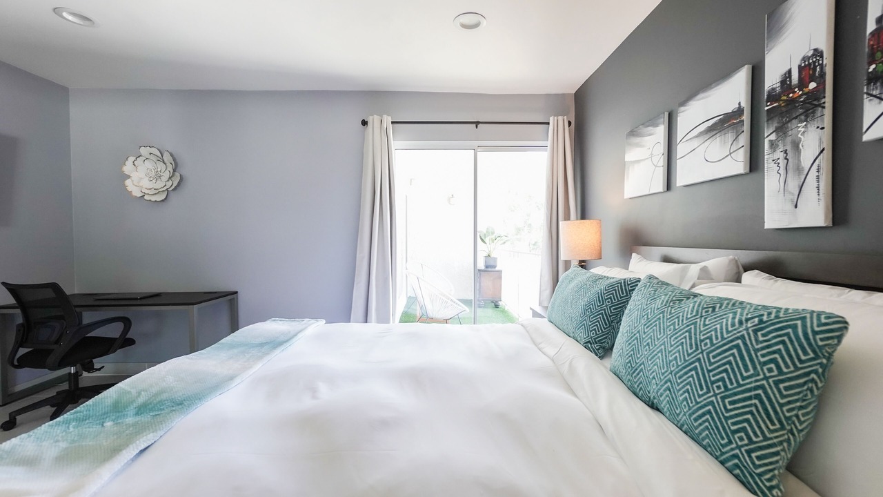 Photo of Bedroom in Studio City