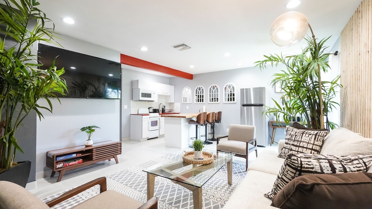 Photo of Livingroom in Studio City