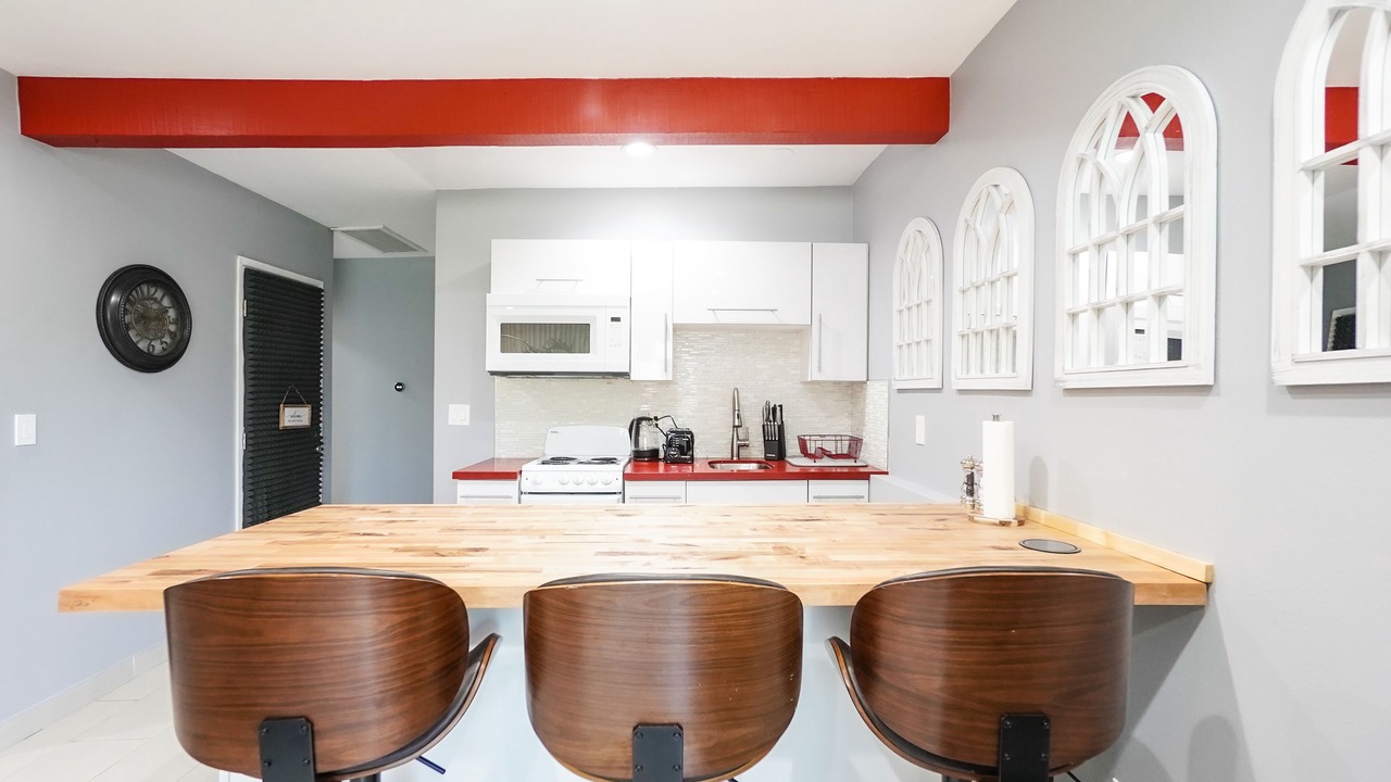 Photo of Kitchen in Studio City