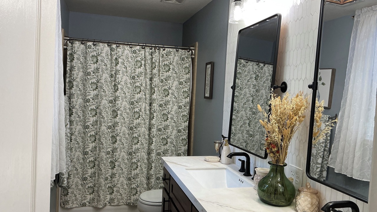 Photo of Bathroom in Coarsegold
