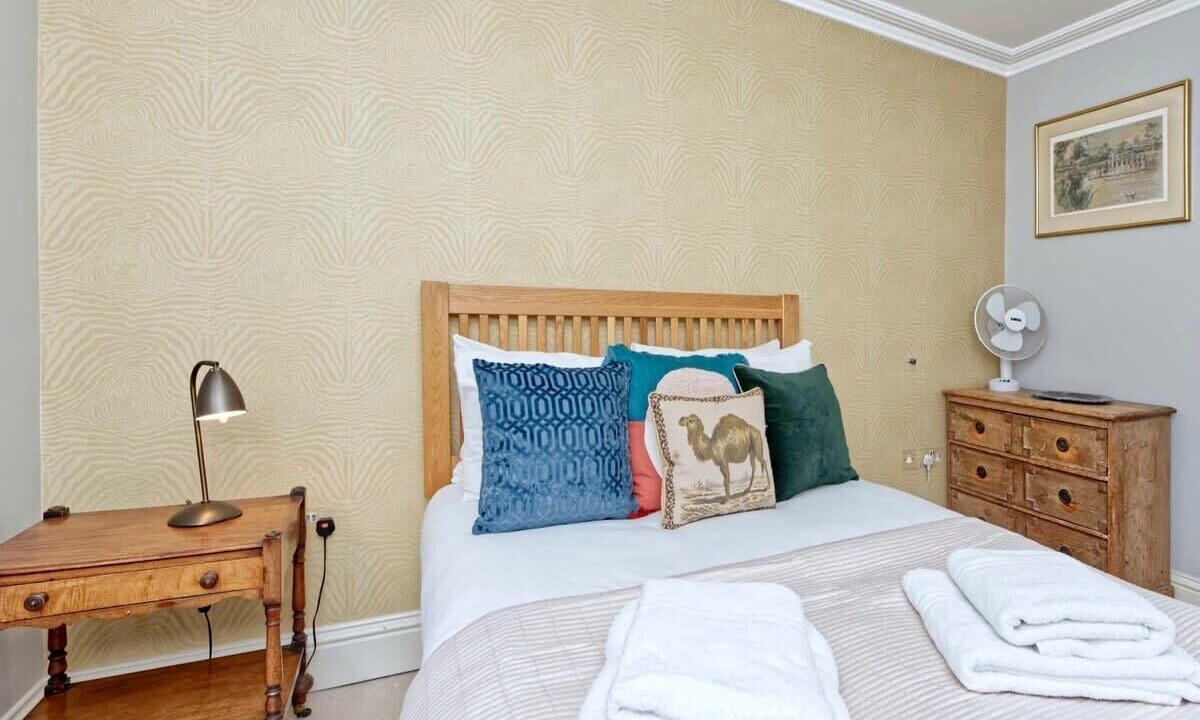 Photo of Bedroom in Warwick
