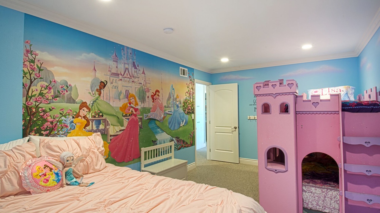 Photo of Bedroom in Northwest Anaheim