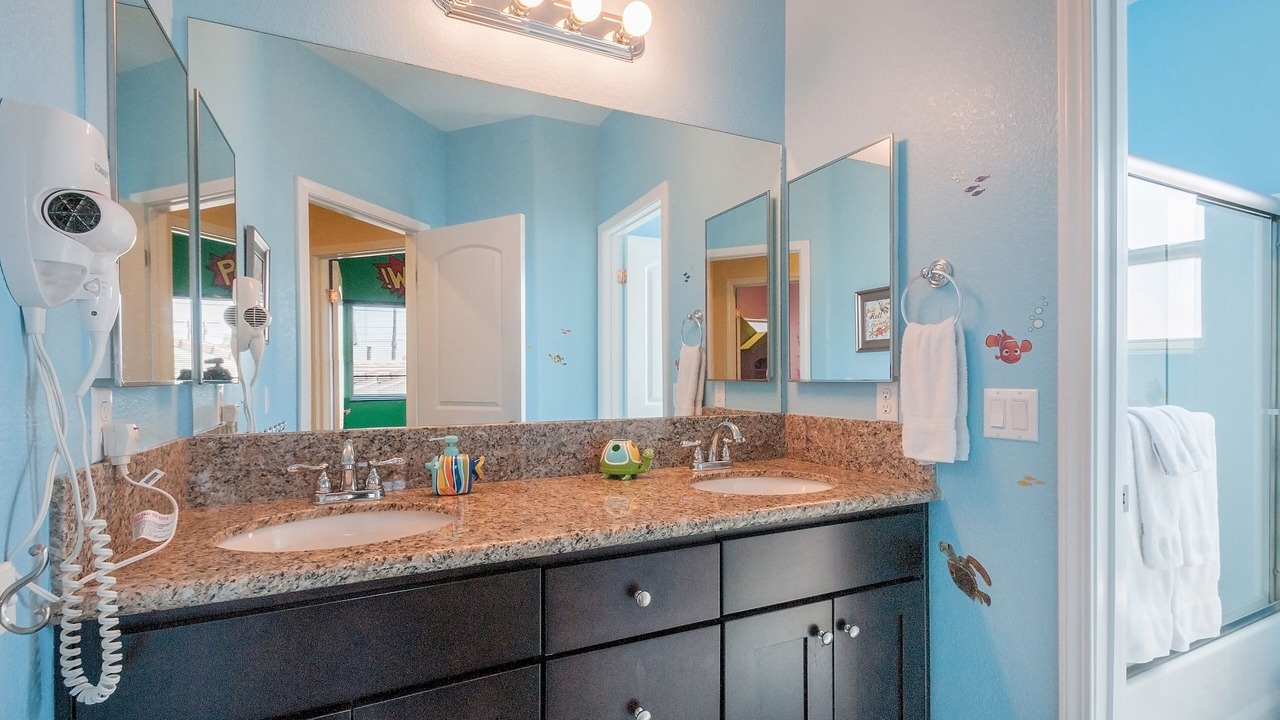 Photo of Bathroom in Anaheim Colony Historic District