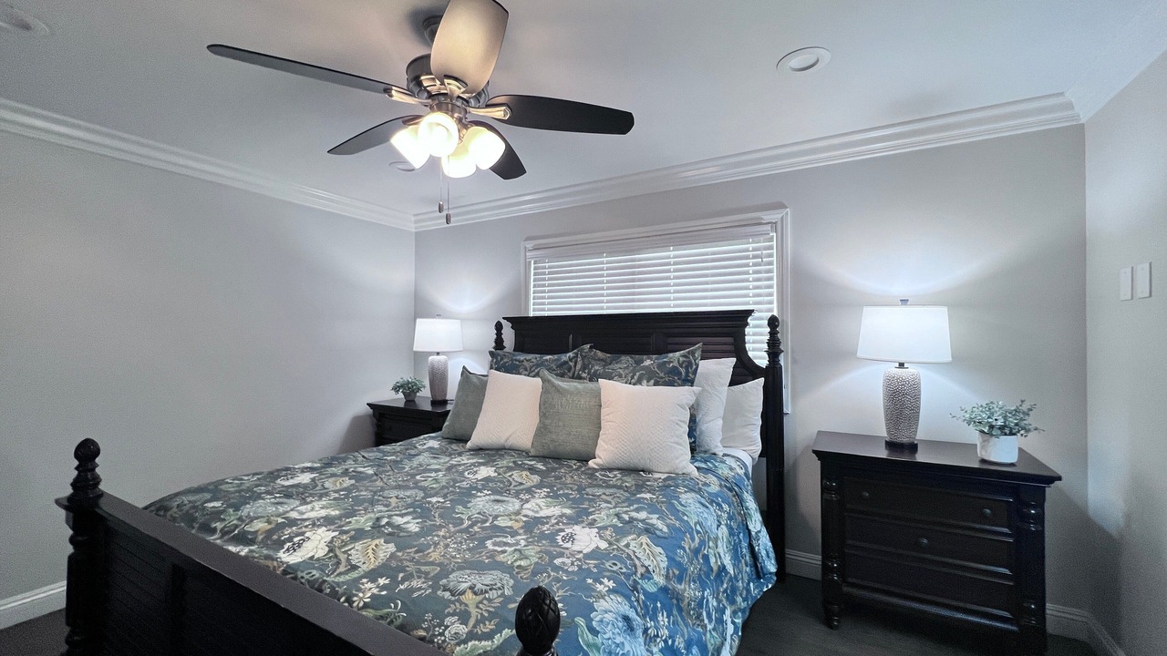 Photo of Bedroom in Orange