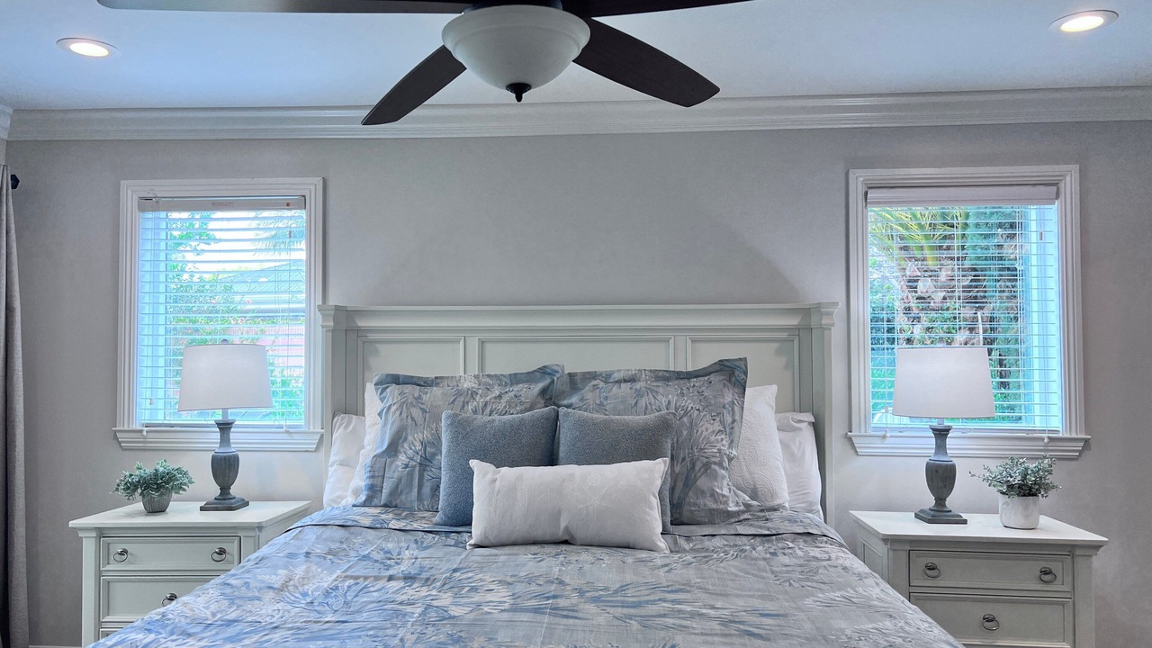 Photo of Bedroom in Orange