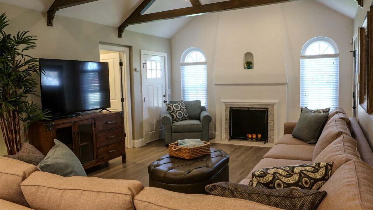 Photo of Bedroom in Santa Ana