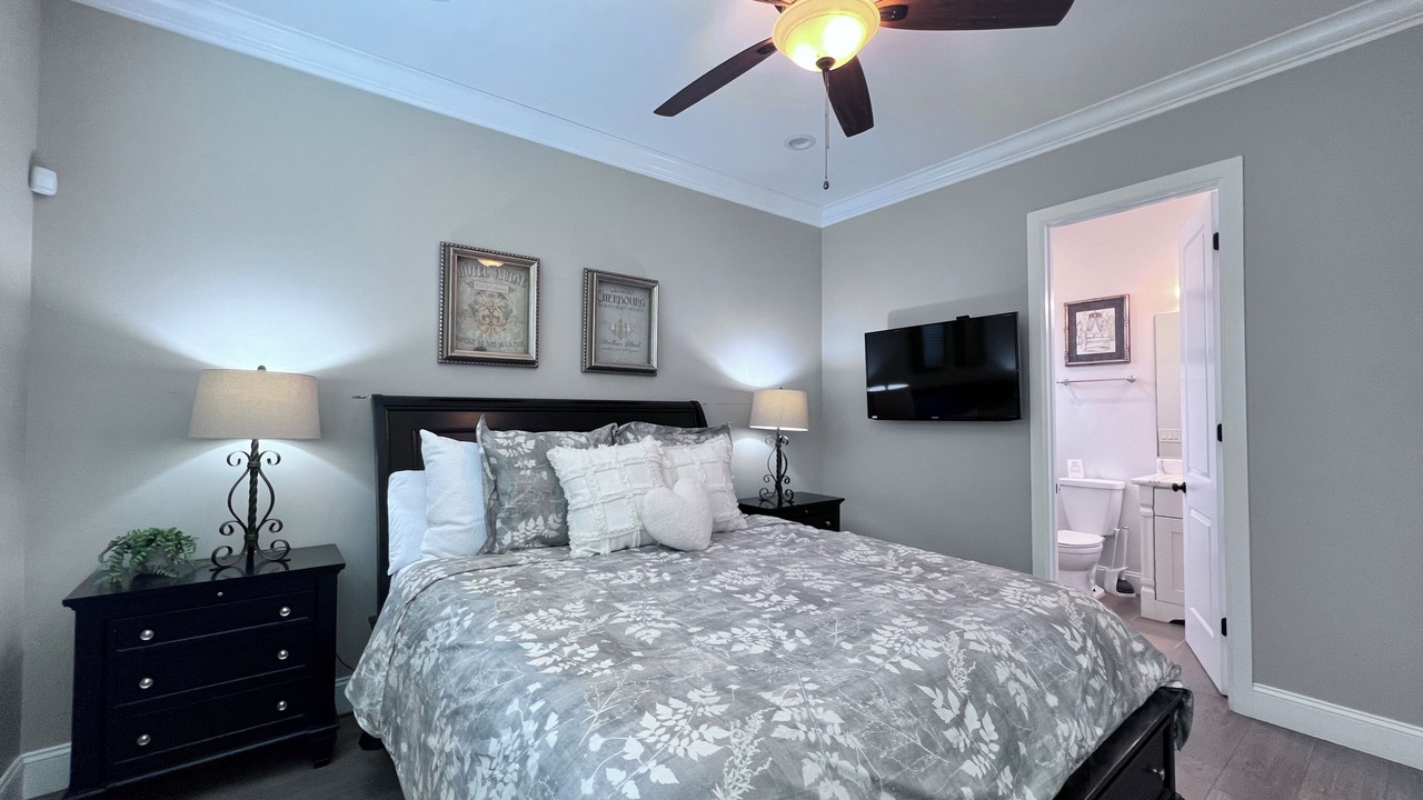 Photo of Bedroom in Santa Ana